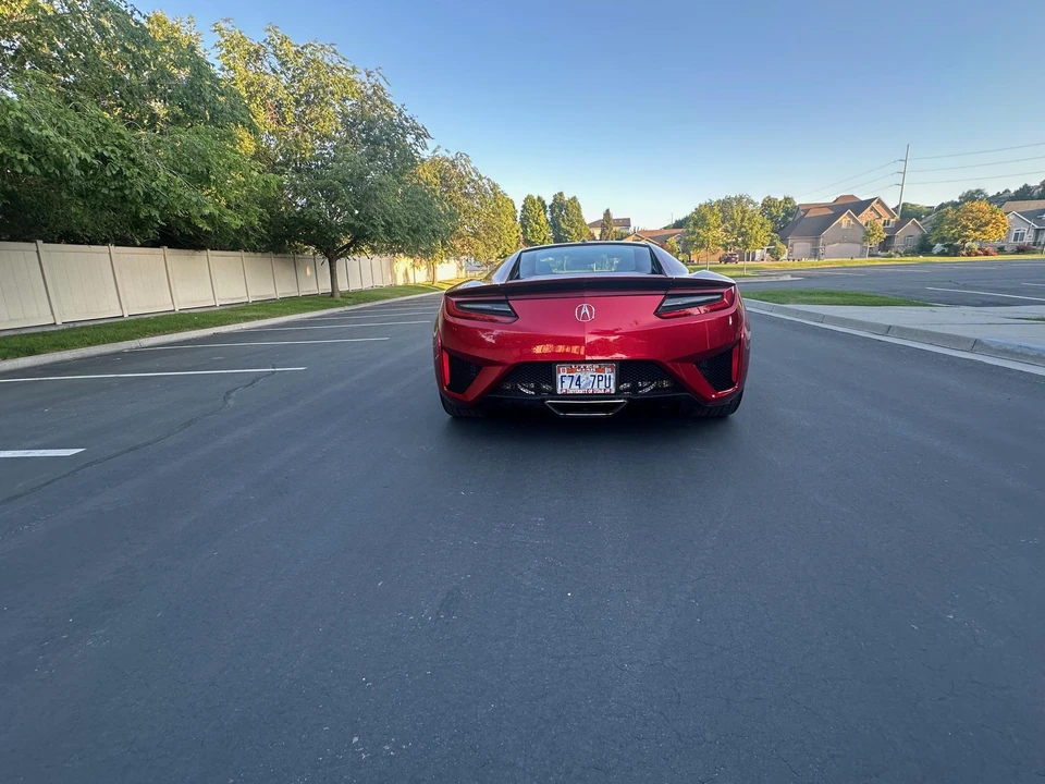 2017 Acura NC1 NSX - Image 8 of 31