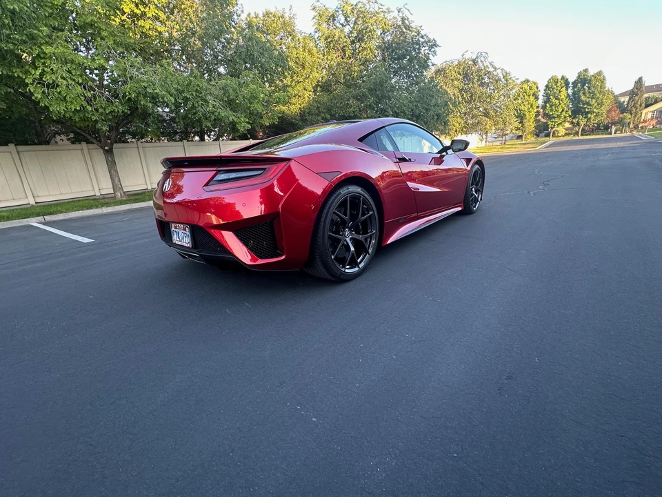 2017 Acura NC1 NSX - Image 10 of 31