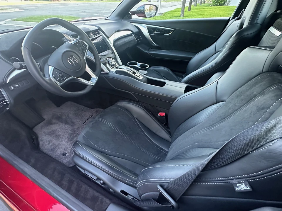 2017 Acura NC1 NSX - Image 29 of 31