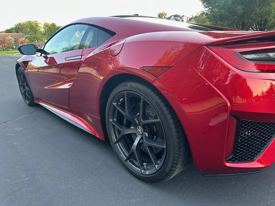 2017 Acura NC1 NSX - Image 23 of 31