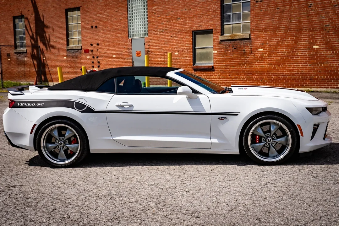 2018 Chevrolet Camaro SS 6th Gen - Image 17 of 31