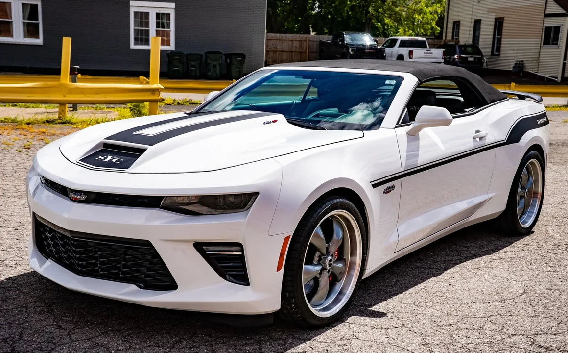 2018 Chevrolet Camaro SS 6th Gen - Image 4 of 31