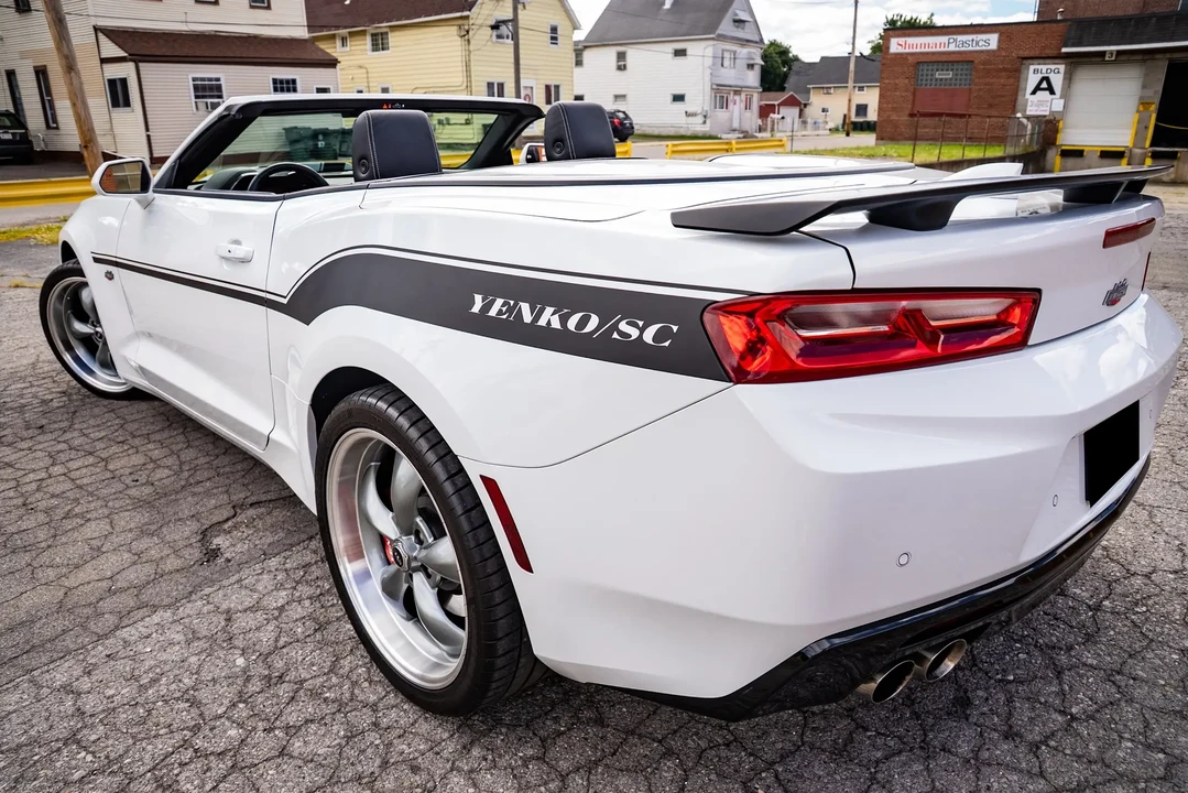 2018 Chevrolet Camaro SS 6th Gen - Image 9 of 31