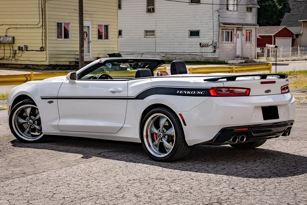 2018 Chevrolet Camaro SS 6th Gen - Image 6 of 31