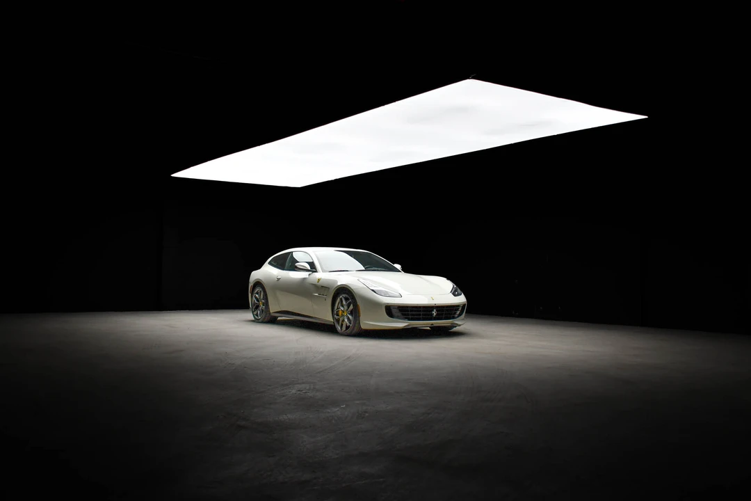2018 Ferrari GTC4Lusso T - Image 8 of 31