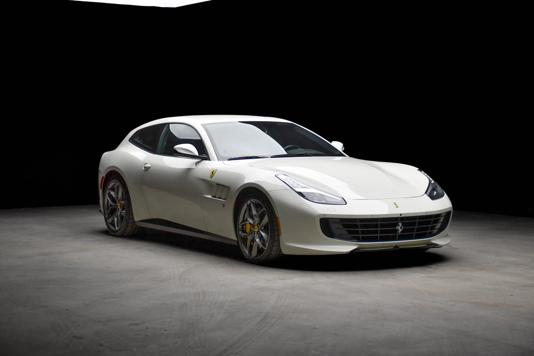 2018 Ferrari GTC4Lusso T - Image 5 of 31