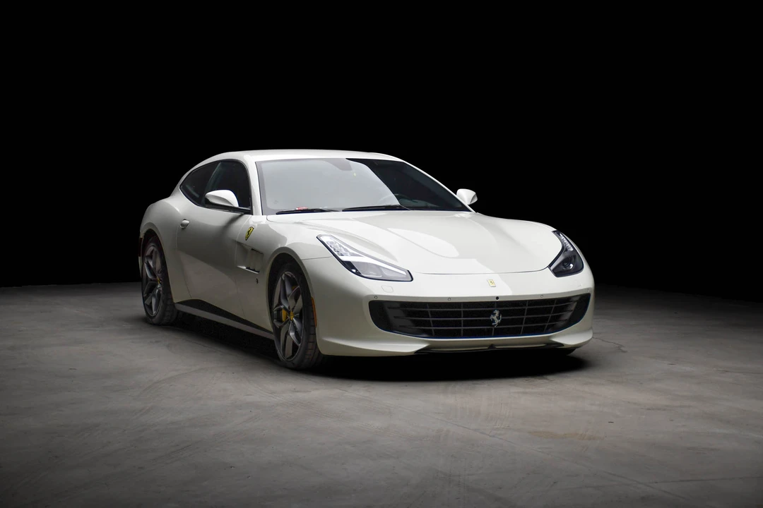 2018 Ferrari GTC4Lusso T - Image 3 of 31