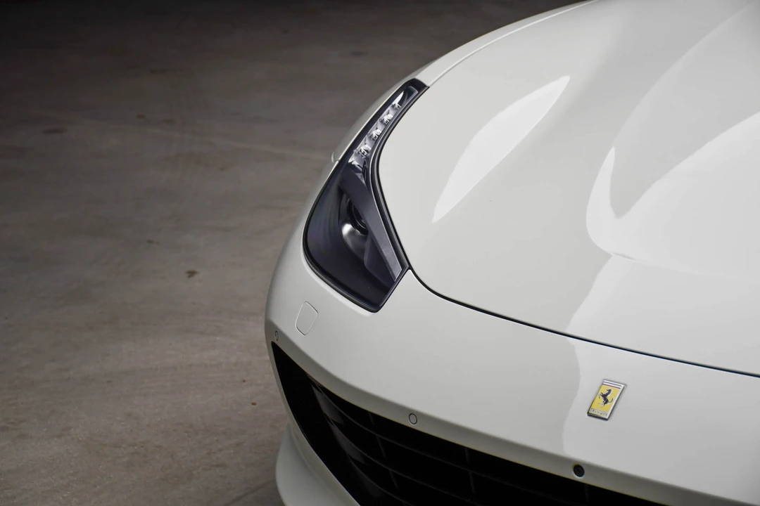 2018 Ferrari GTC4Lusso T - Image 25 of 31