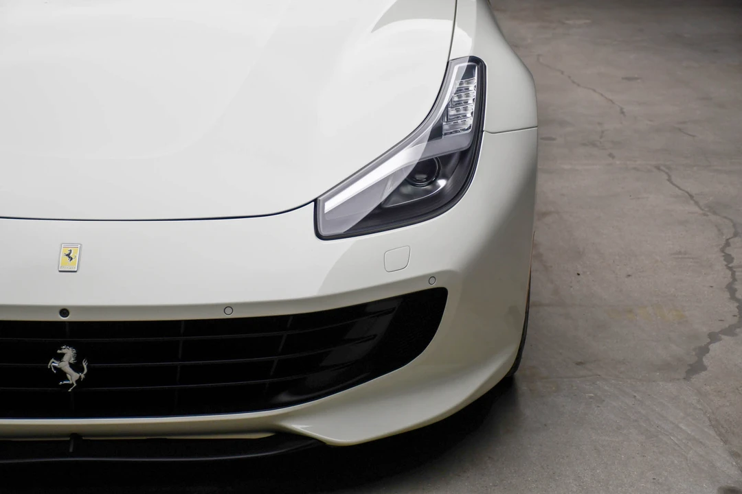 2018 Ferrari GTC4Lusso T - Image 24 of 31