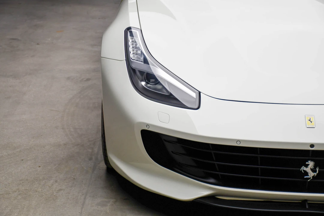 2018 Ferrari GTC4Lusso T - Image 23 of 31