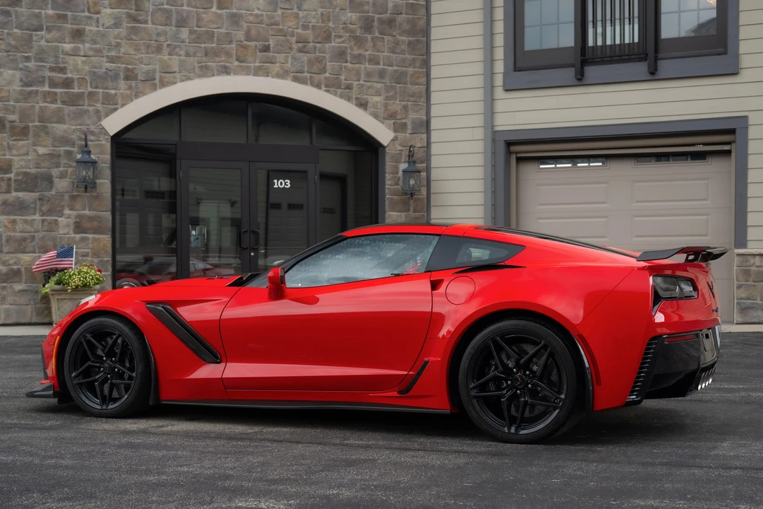 2019 Chevrolet Corvette C7 ZR1 - Image 12 of 31
