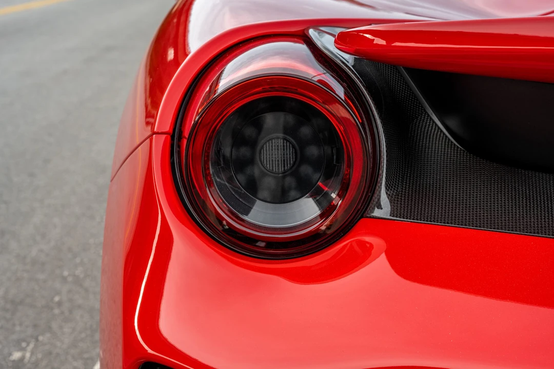 2019 Ferrari 488 Pista - Image 30 of 31