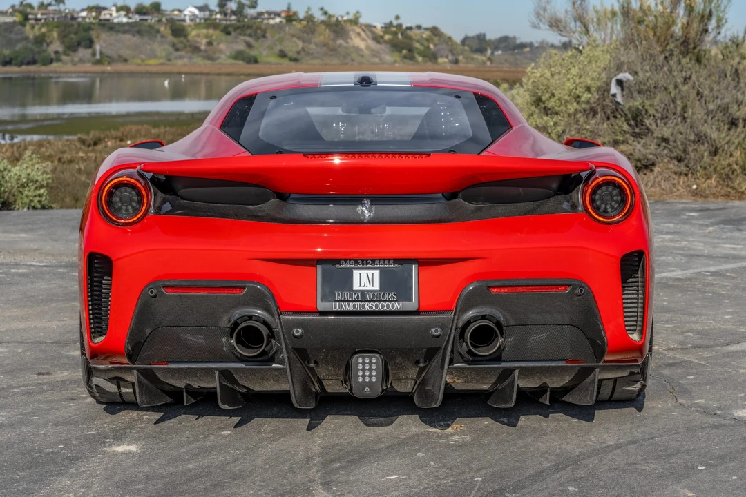 2019 Ferrari 488 Pista - Image 5 of 31