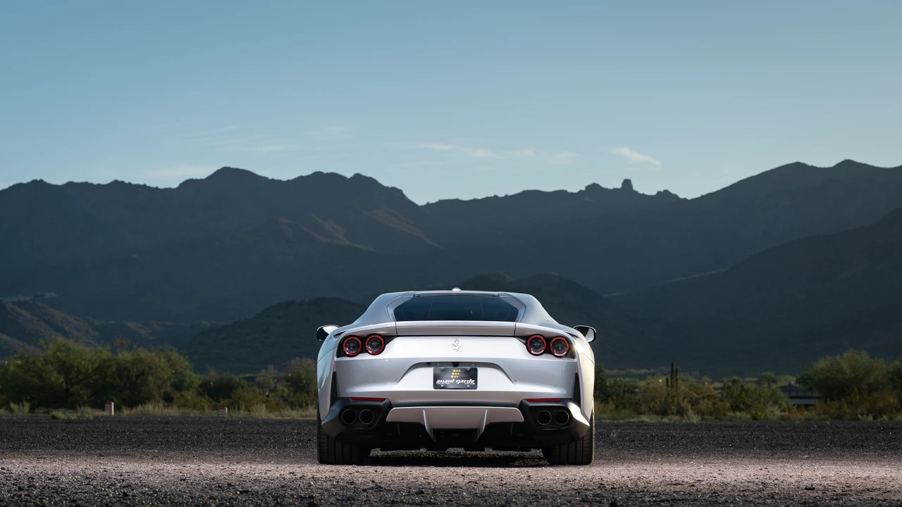 2019 Ferrari 812 Superfast - Image 12 of 31