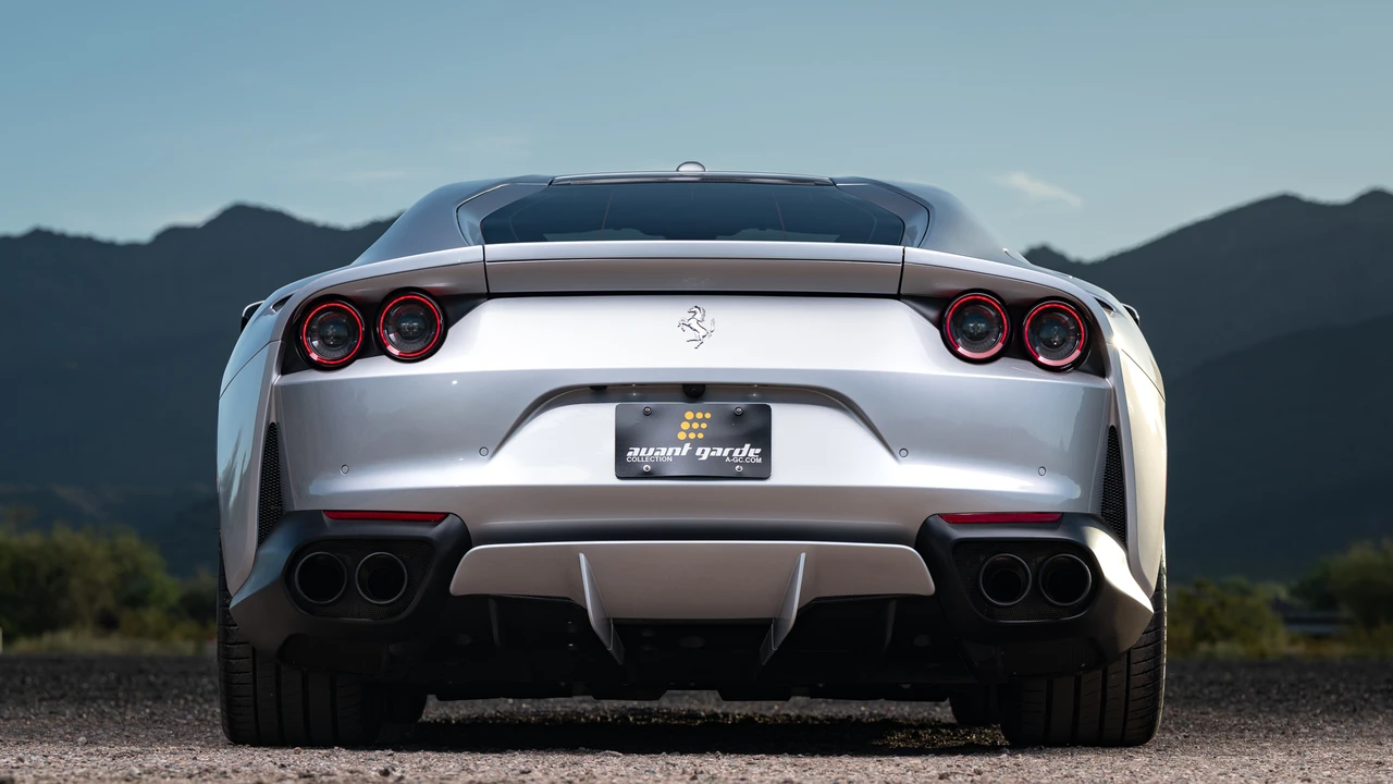 2019 Ferrari 812 Superfast - Image 14 of 31