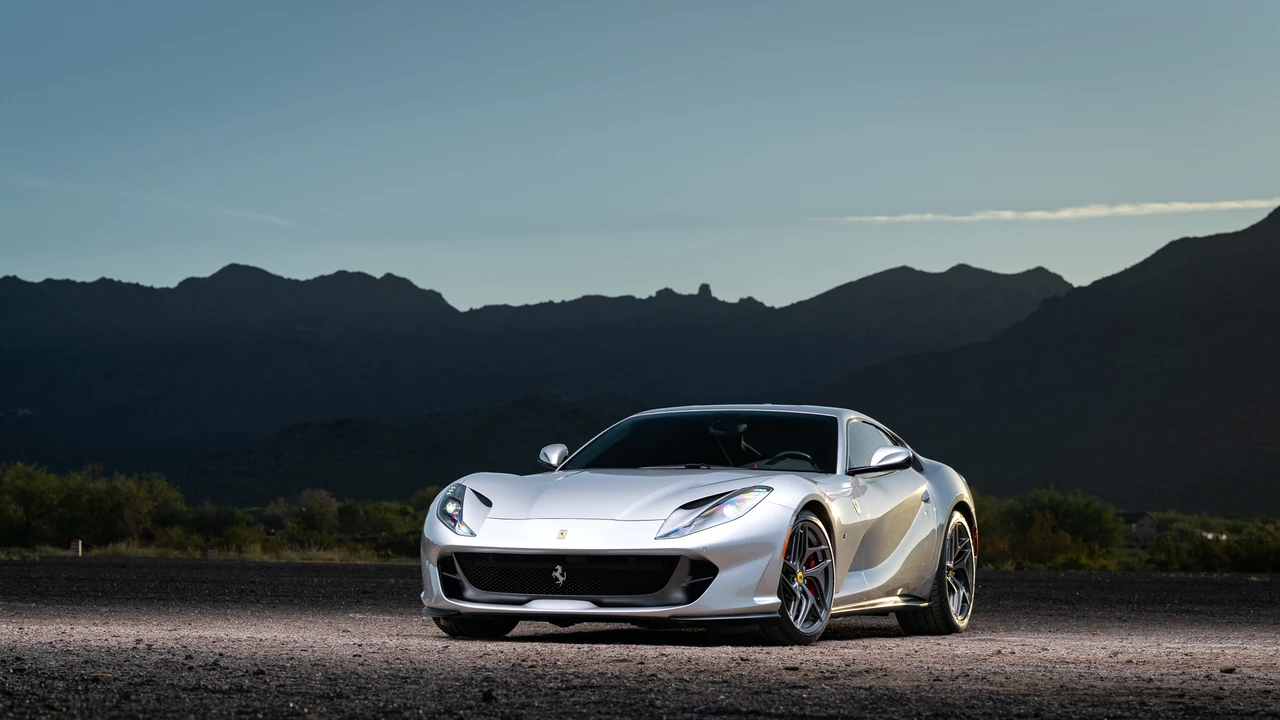 2019 Ferrari 812 Superfast - Image 2 of 31