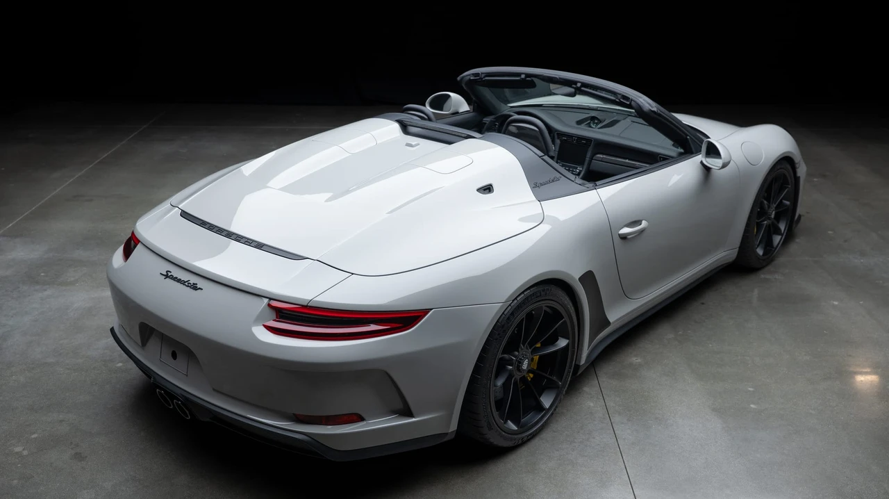 2019 Porsche 991 Speedster - Image 12 of 31