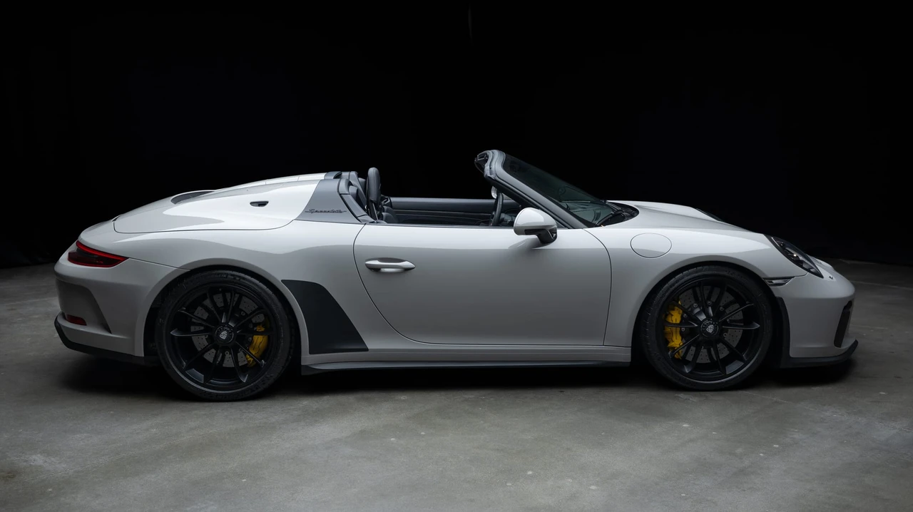 2019 Porsche 991 Speedster - Image 14 of 31