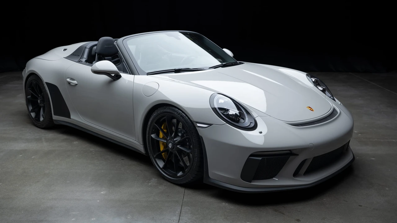2019 Porsche 991 Speedster - Image 16 of 31
