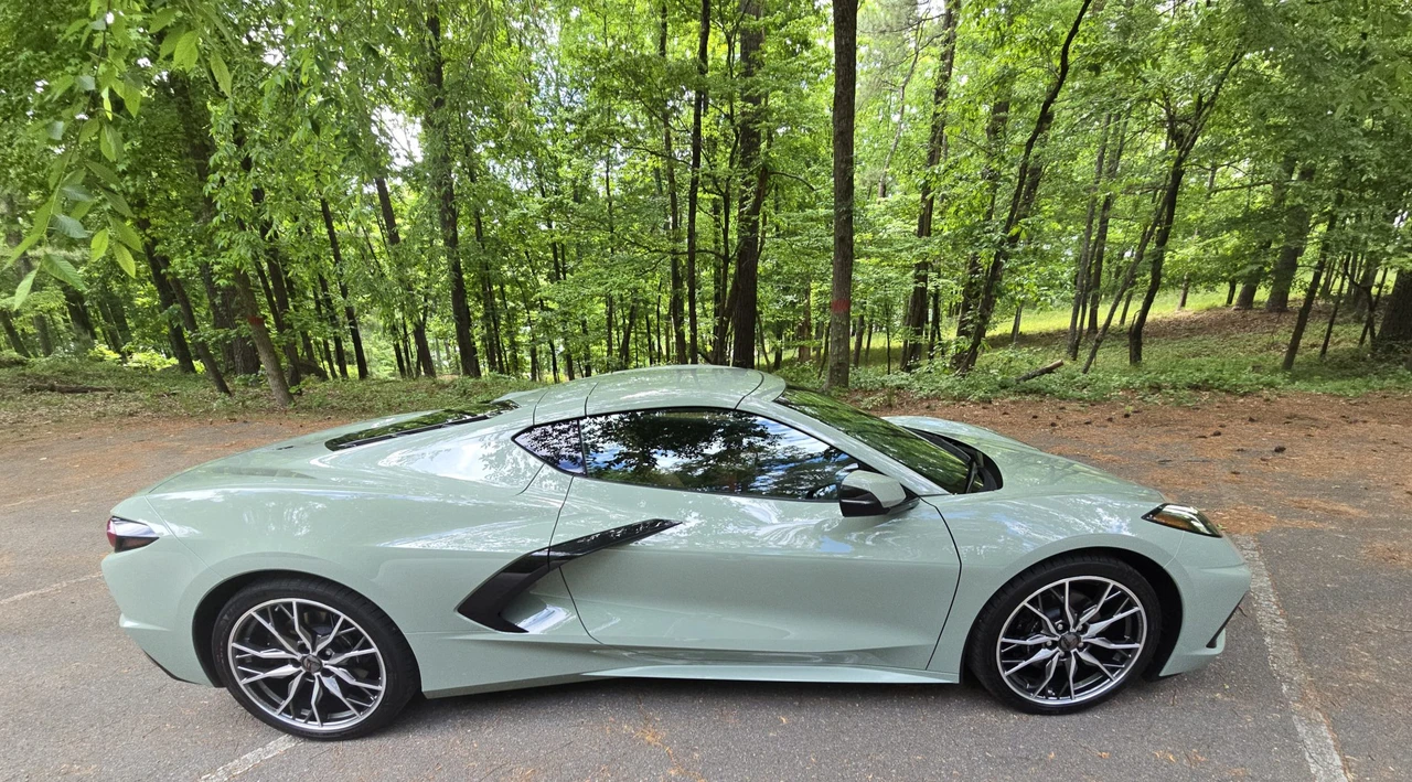 2024 Chevrolet Corvette C8 - Image 11 of 31