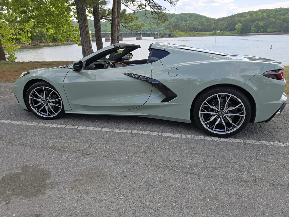 2024 Chevrolet Corvette C8 - Image 19 of 31