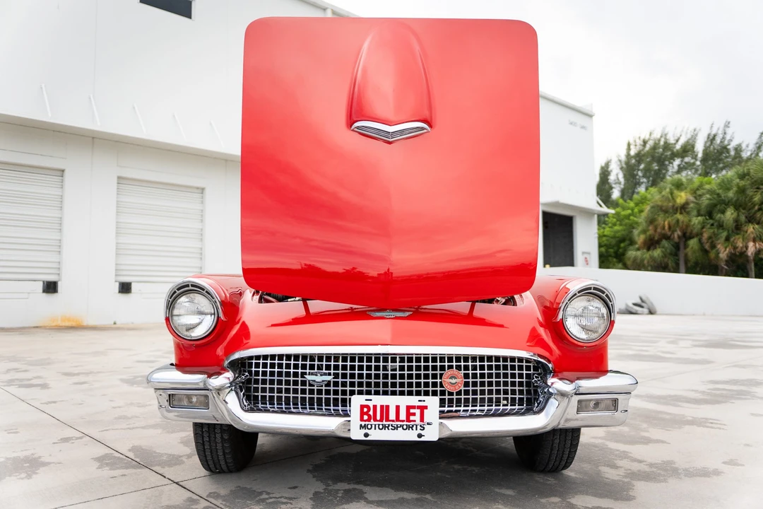1957 Ford Thunderbird 1st Gen - Image 29 of 31