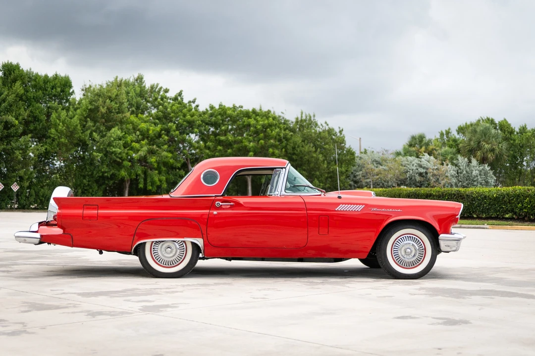 1957 Ford Thunderbird 1st Gen - Image 8 of 31