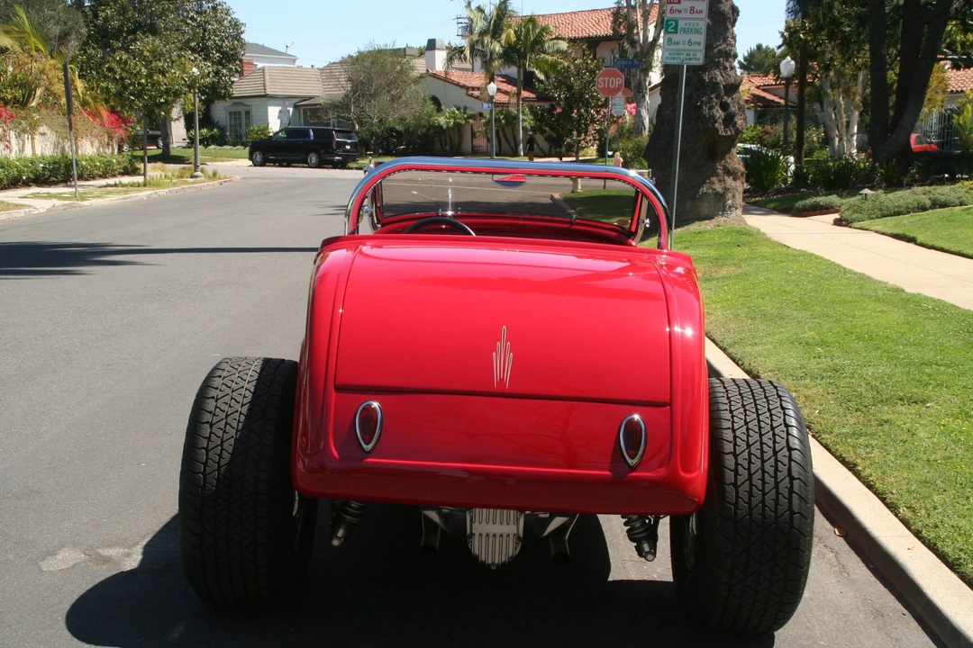 Ford Hot Rod - Image 6 of 31