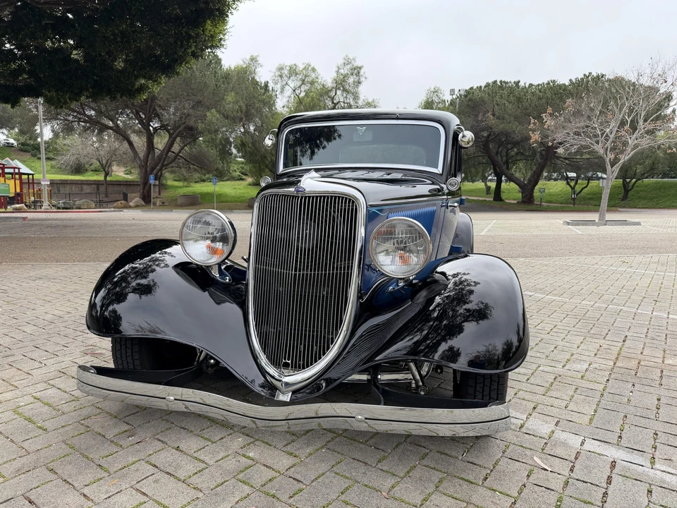 1934 Ford Model 18 & 40 - Image 10 of 31