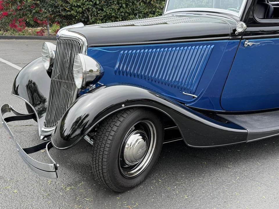 1934 Ford Model 18 & 40 - Image 26 of 31