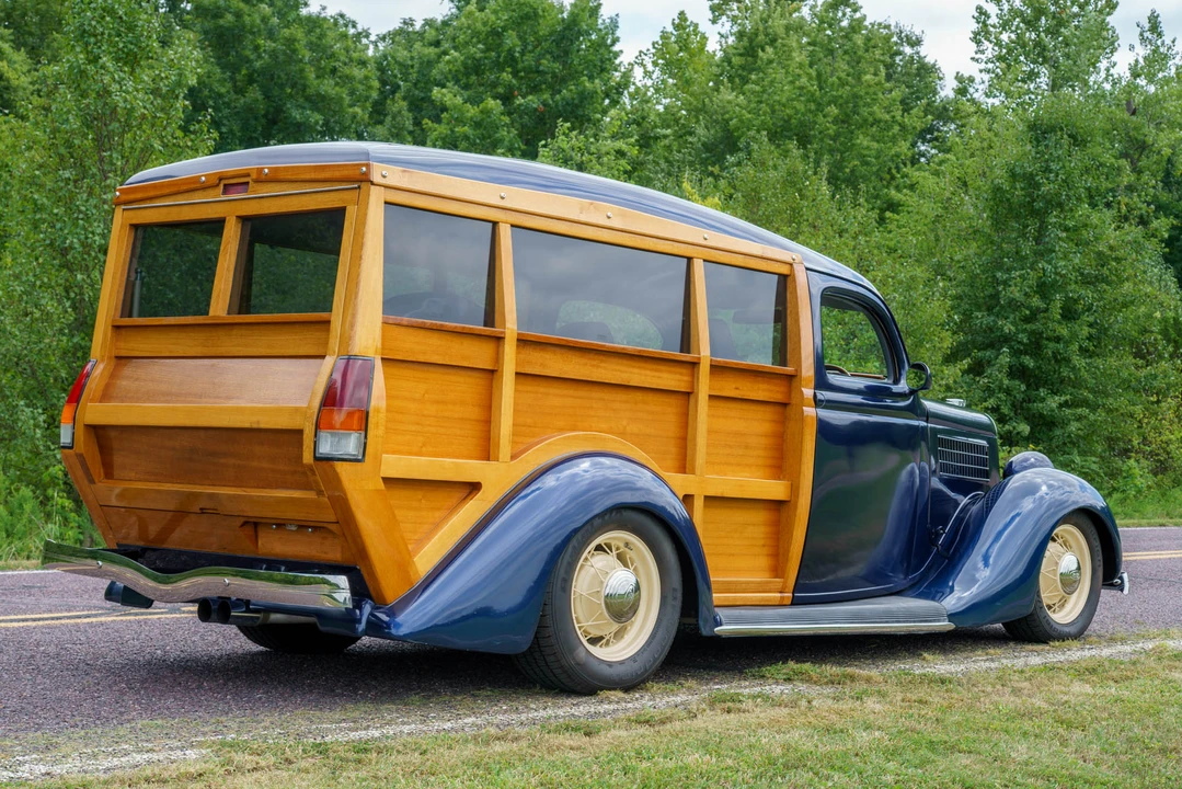 1935 Ford Model 48 & 68 - Image 17 of 31