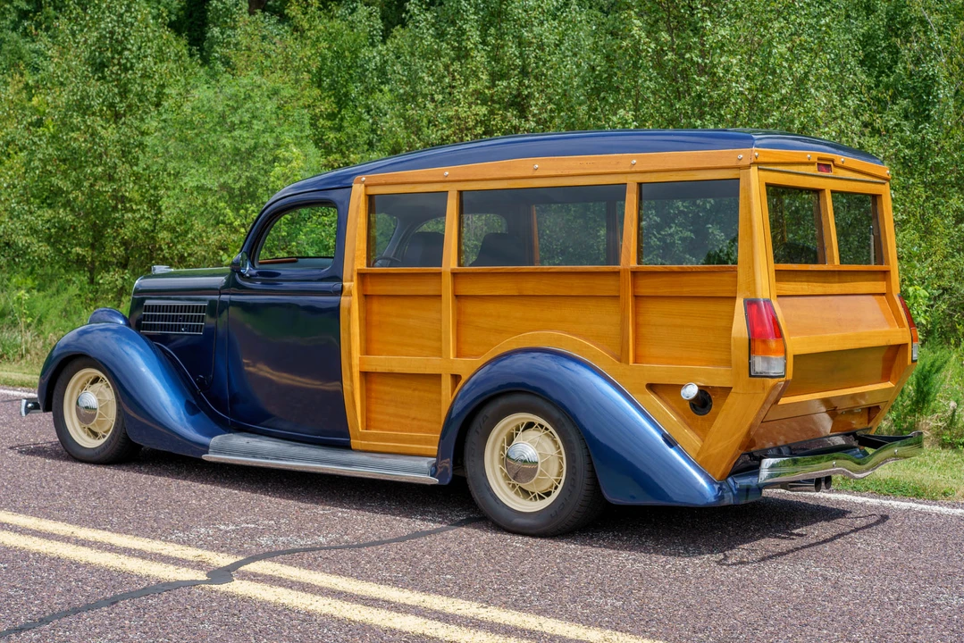 1935 Ford Model 48 & 68 - Image 26 of 31