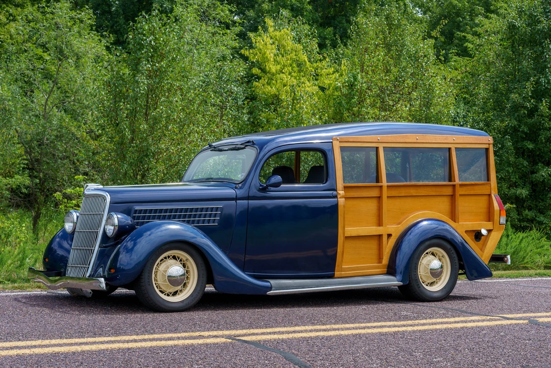 1935 Ford Model 48 & 68 - Image 31 of 31
