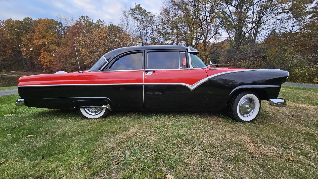 1955 Ford Customline - Image 12 of 31
