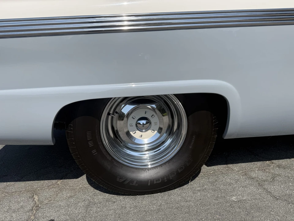 1956 Ford Fairlane 1st Gen - Image 29 of 31