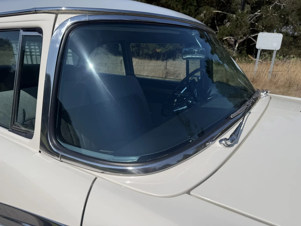 1956 Ford Fairlane 1st Gen - Image 27 of 31