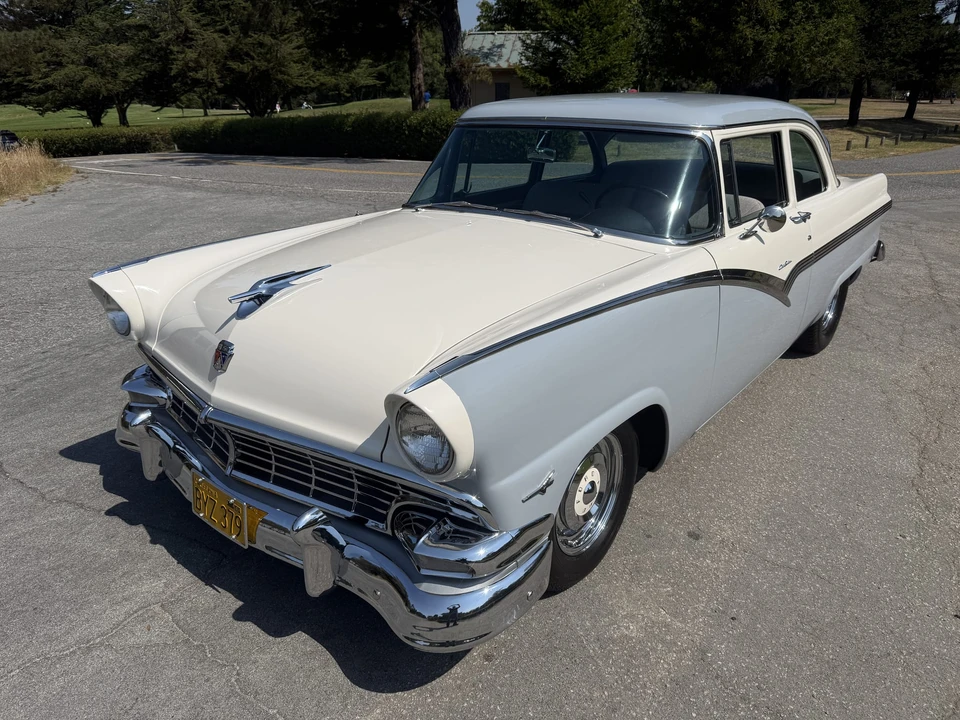 1956 Ford Fairlane 1st Gen - Image 2 of 31