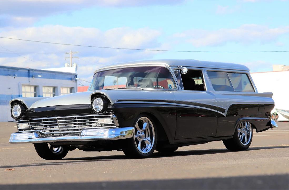1957 Ford Fairlane 2nd Gen - Image 4 of 31