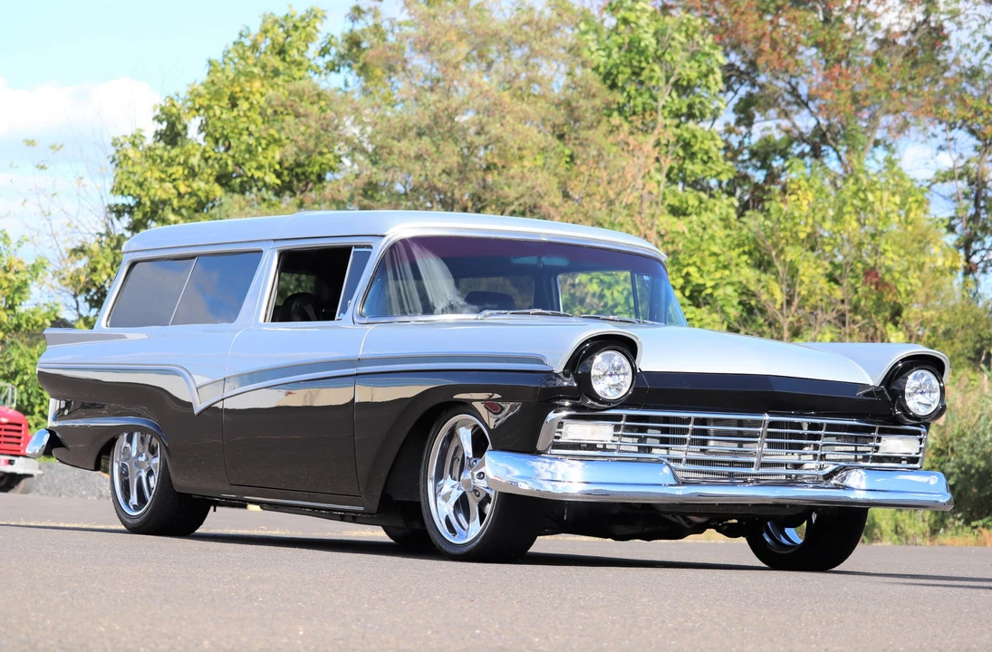 1957 Ford Fairlane 2nd Gen - Image 12 of 31