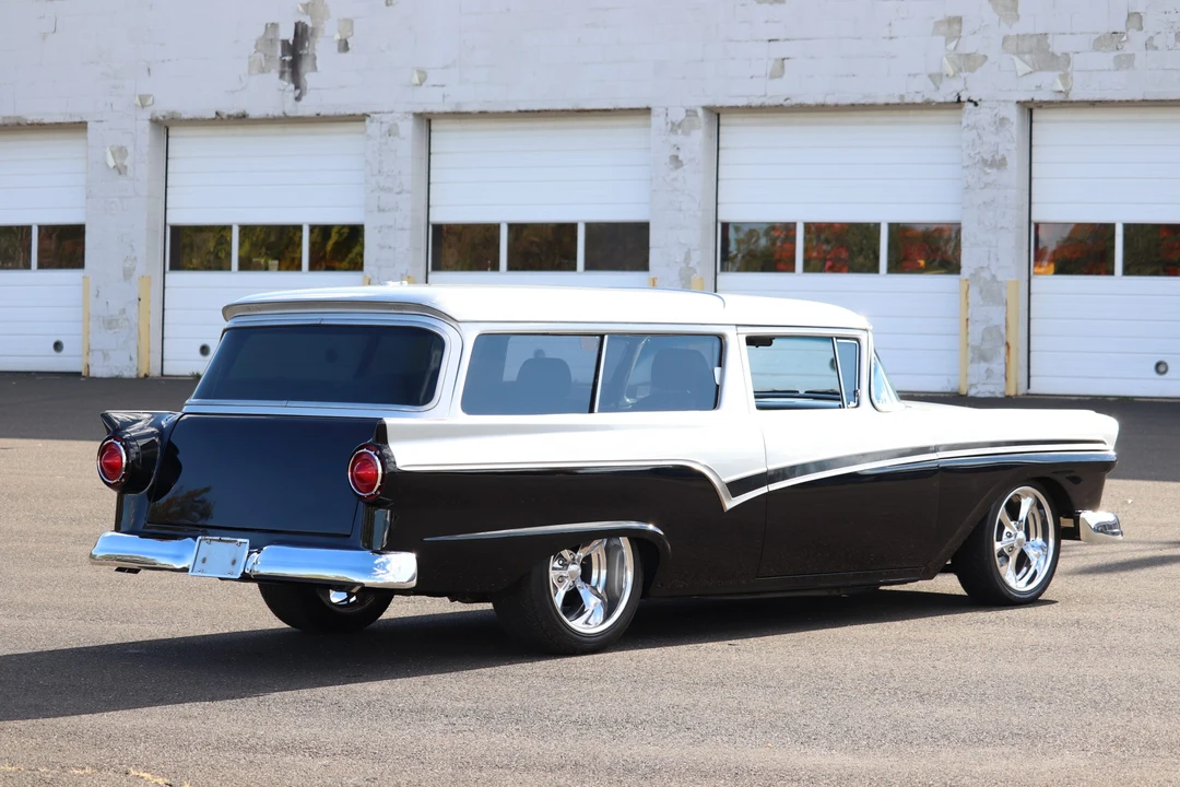 1957 Ford Fairlane 2nd Gen - Image 10 of 31