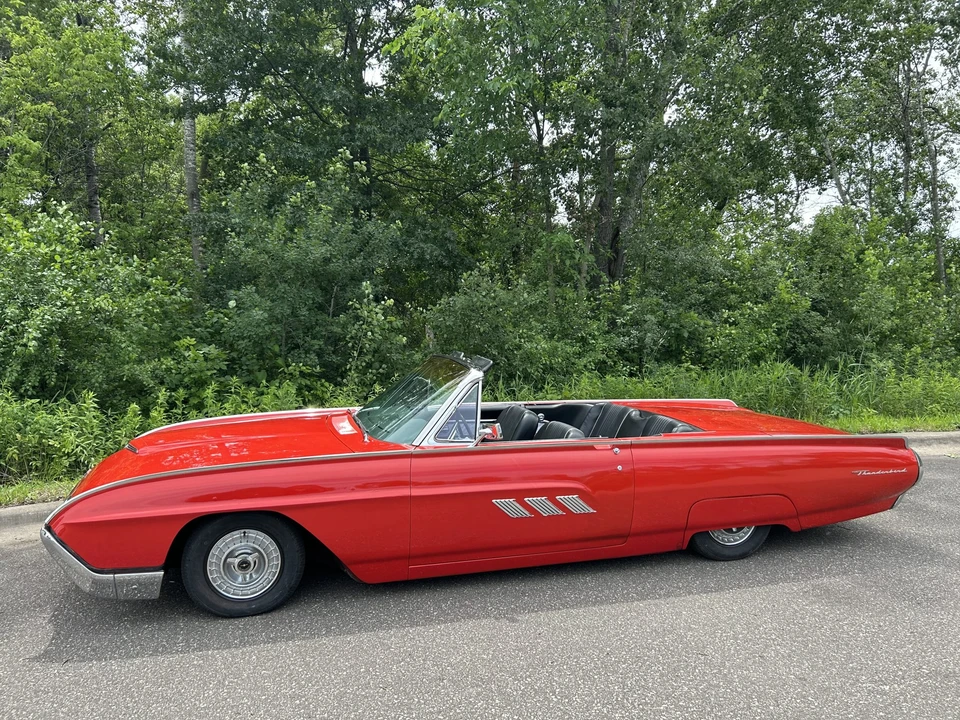 1963 Ford Thunderbird 3rd Gen - Image 8 of 31