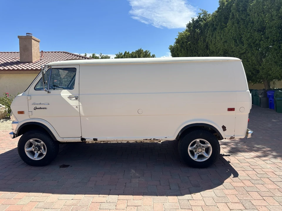1974 Ford Econoline Van - Image 18 of 31