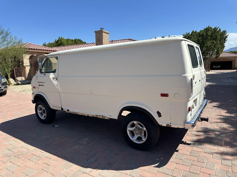 1974 Ford Econoline Van - Image 17 of 31