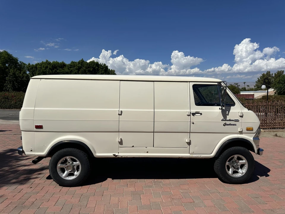 1974 Ford Econoline Van - Image 12 of 31