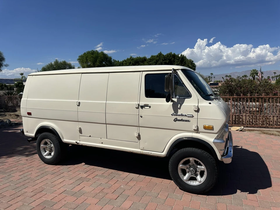 1974 Ford Econoline Van - Image 11 of 31