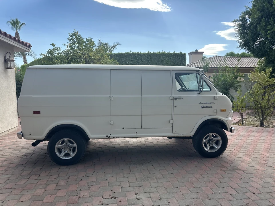 1974 Ford Econoline Van - Image 13 of 31
