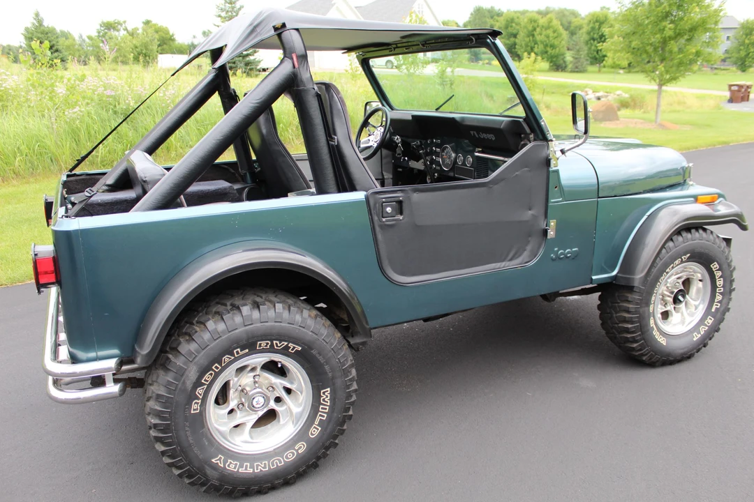 1984 Jeep CJ7 - Image 23 of 31