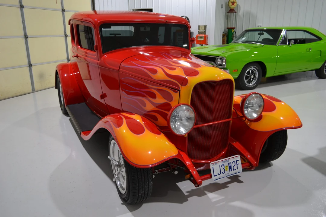 Ford Hot Rod - Image 7 of 31