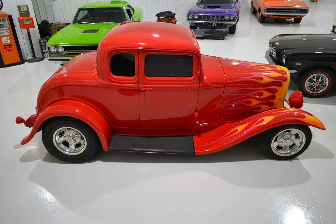Ford Hot Rod - Image 9 of 31