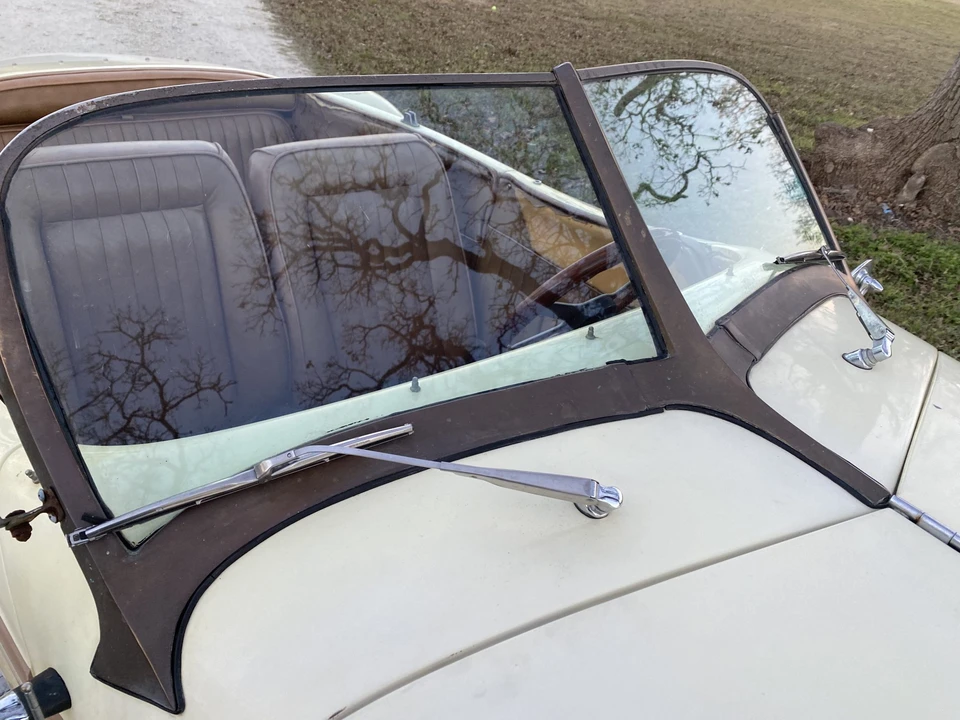 Auburn Speedster - Image 17 of 31